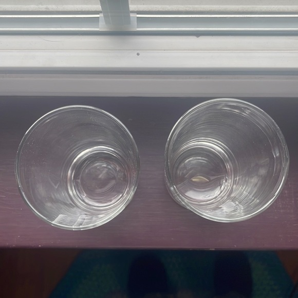 “R” glasses pair - Picture 2 of 4